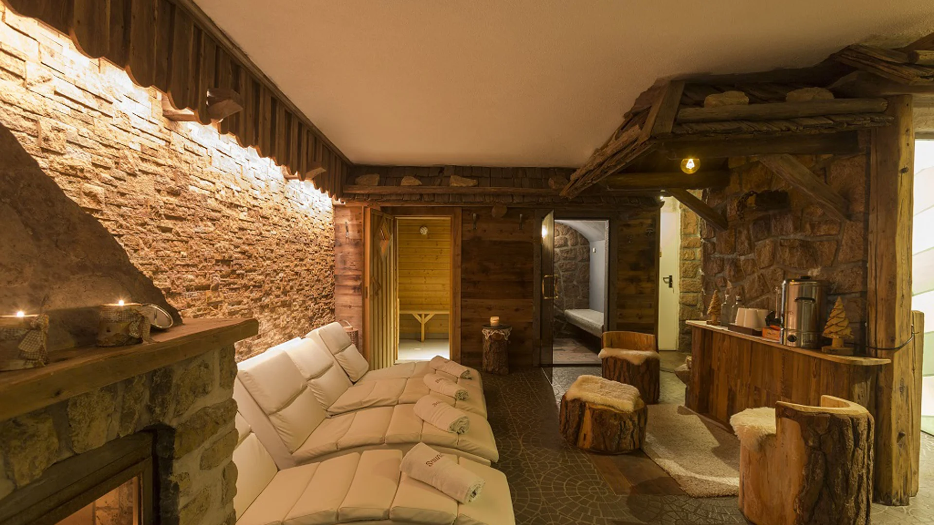 Historic Hotel La Stüa 4★ · Cavalese, Val di Fiemme